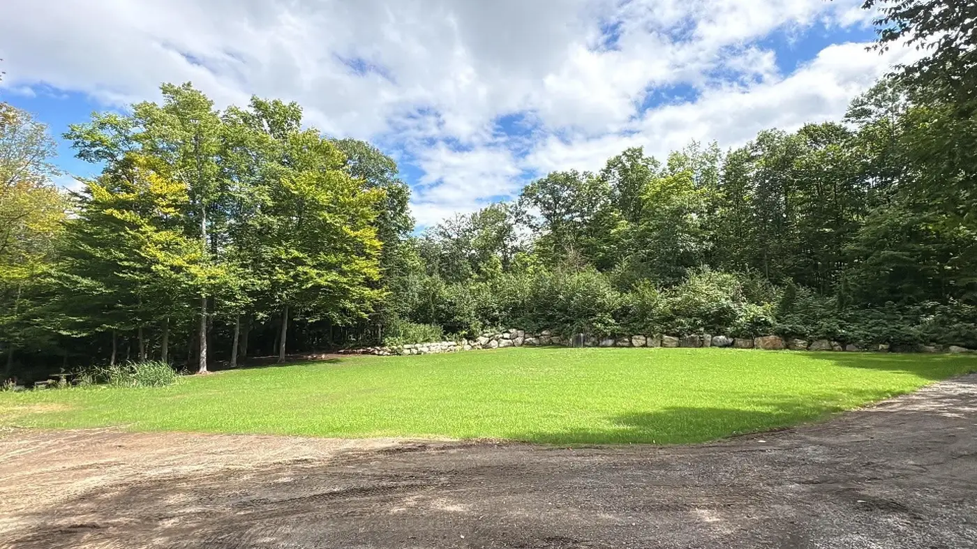 Jour 14 — pelouse établie, Saint-Lin-Laurentides